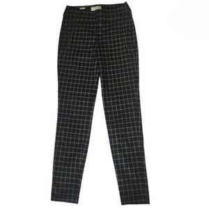 Elle Black/White Plaid Pattern Skinny pull on Pant